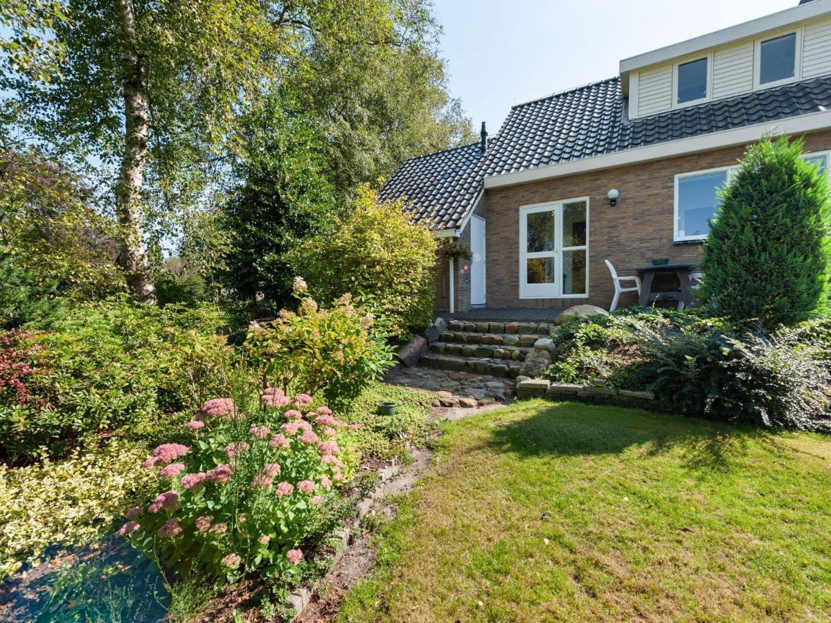 Cozy Vacation Home With A Private Garden Mantinge Номер фото